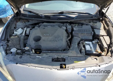 2016 Nissan Maxima 3.5S z USA, uszkodzony, nr VIN 1N4AA6APXGC384898